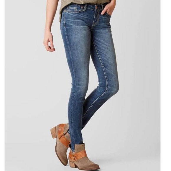 BKE Buckle Jeans Stella skinny Stretch 27
